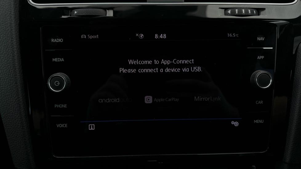 Apple Car Play & Android Auto