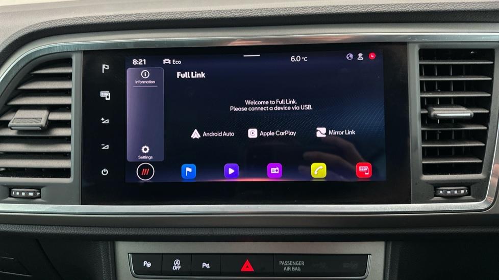 Apple Car Play & Android Auto