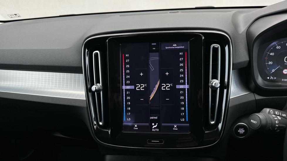 Air Conditioning /Dual Climate Control 