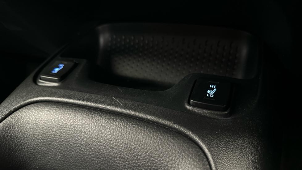 Heated Seats 