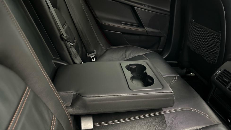 Rear Armrest/ Cup Holder