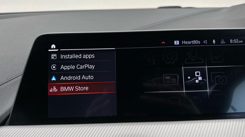 Apple CarPlay/Android Auto 