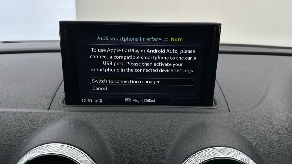 Apple Car Play & Android Auto