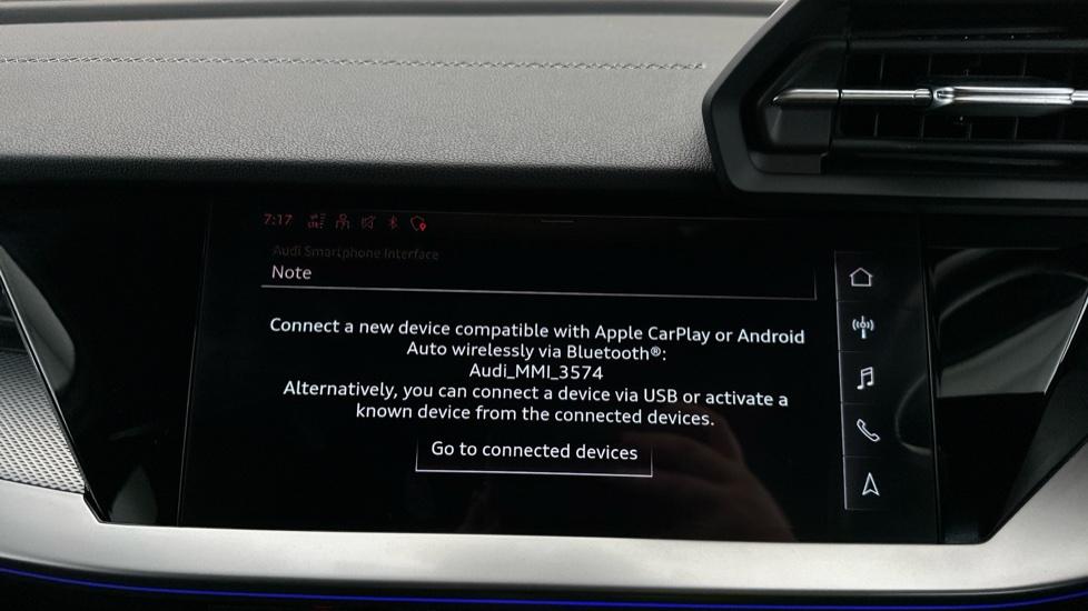 Apple Car Play & Android Auto