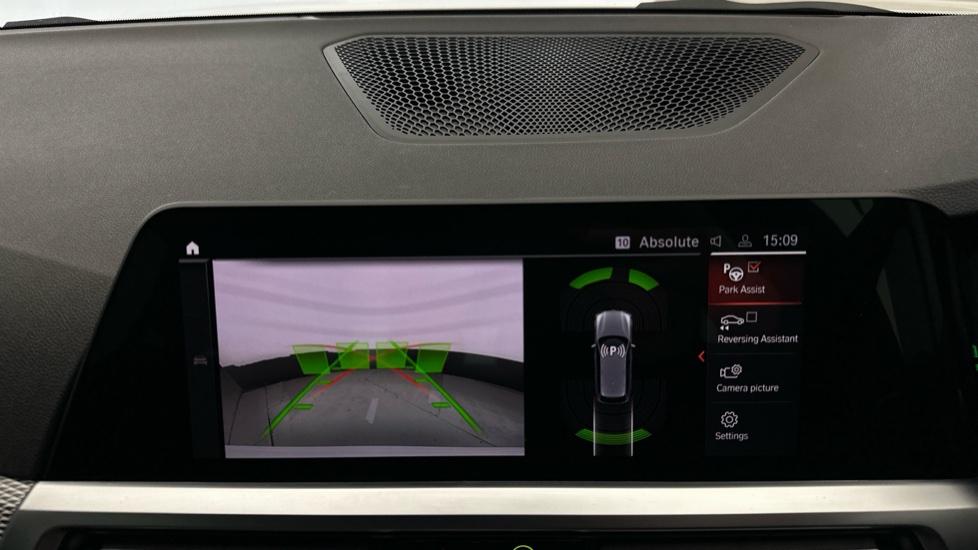 Rear View Camera / Auto Park 