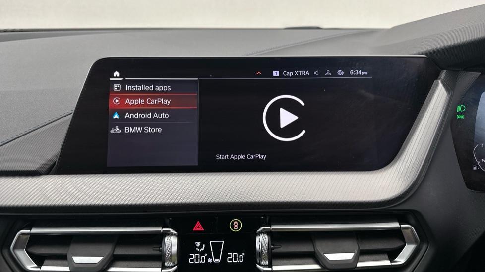 Apple Car Play & Android Auto