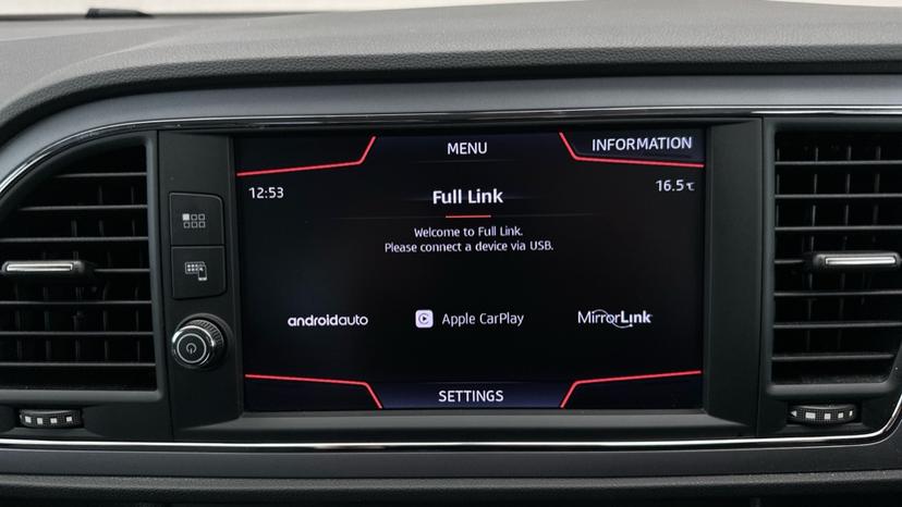 Apple Car Play & Android Auto