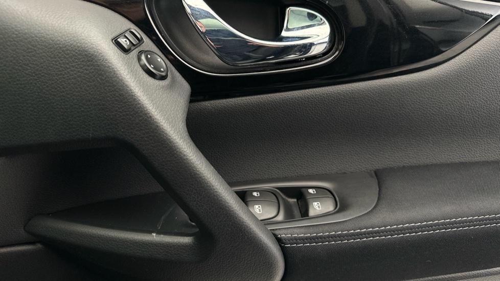 Electric Windows / Wing Mirrors 