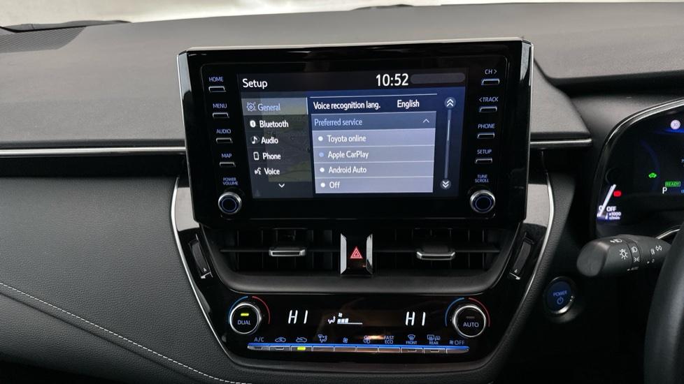 Apple Car Play & Android Auto