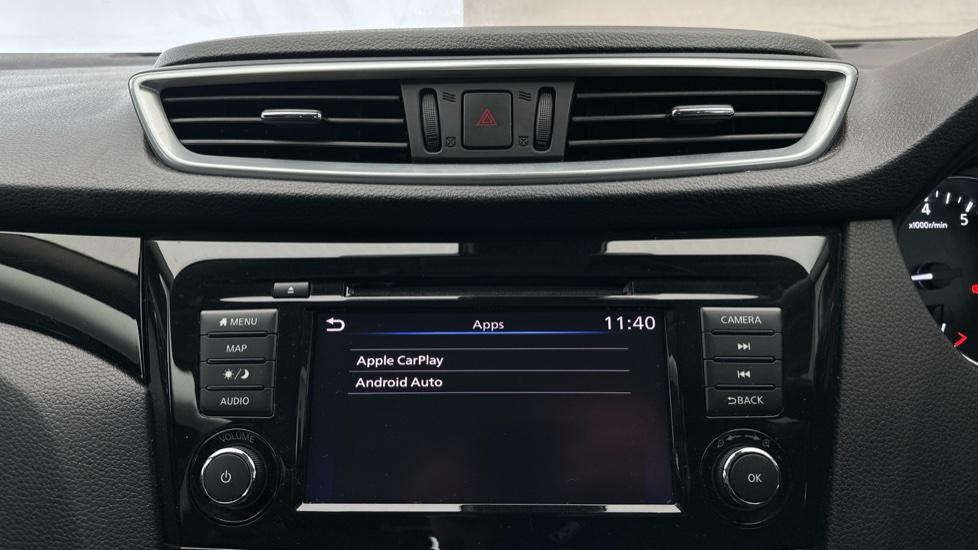 Apple Car Play & Android Auto