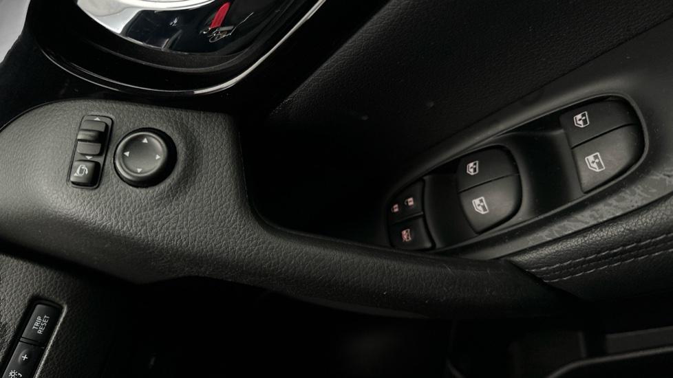 Electric Windows / Wing Mirrors 