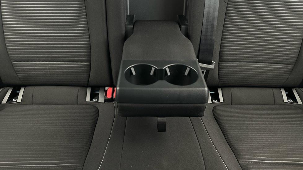 Rear Armrest/ Cup Holder