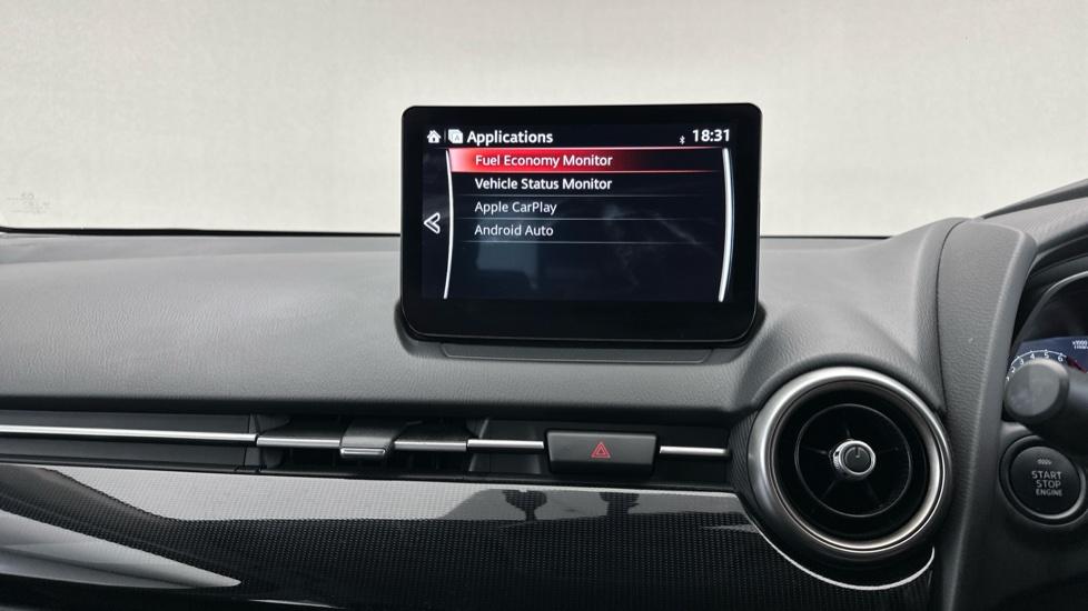 Apple Car Play & Android Auto