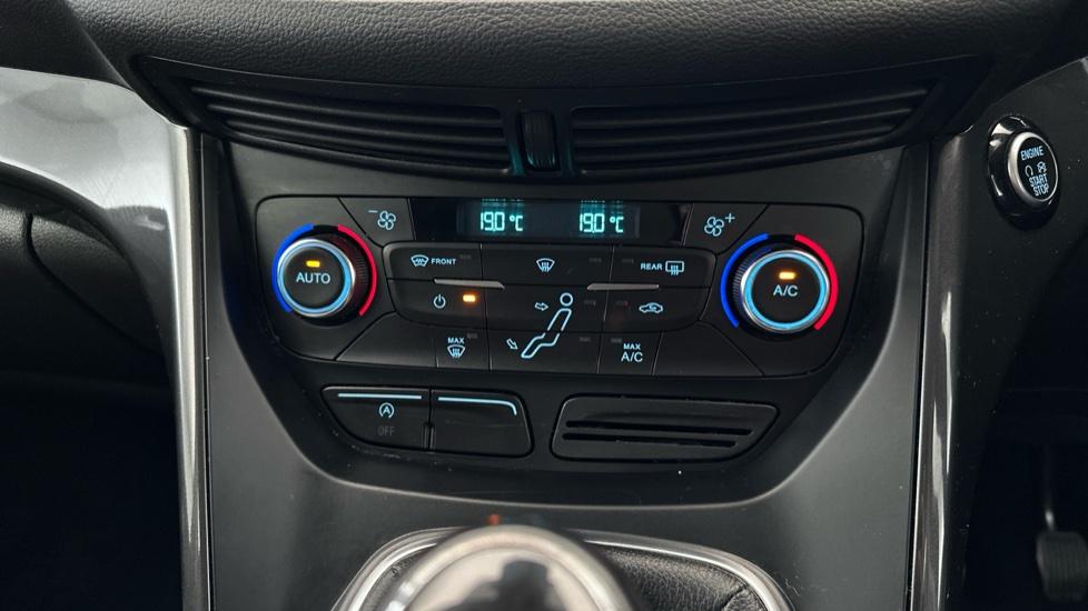 Air Conditioning /Dual Climate Control /Auto Stop/Start 