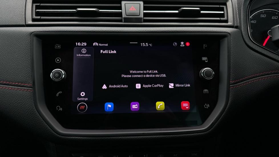 Apple Car Play & Android Auto