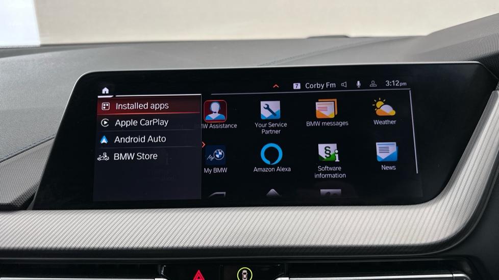 Apple Car Play & Android Auto