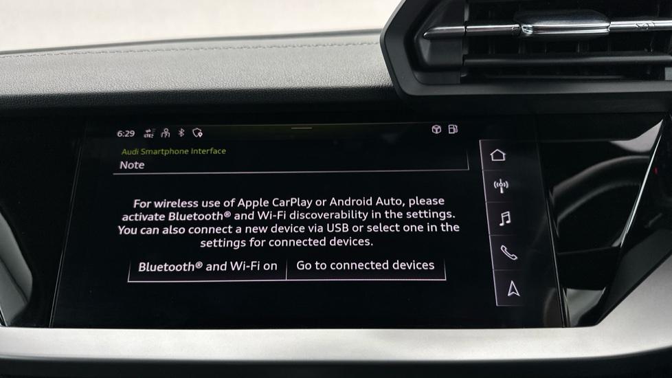 Apple Car Play & Android Auto