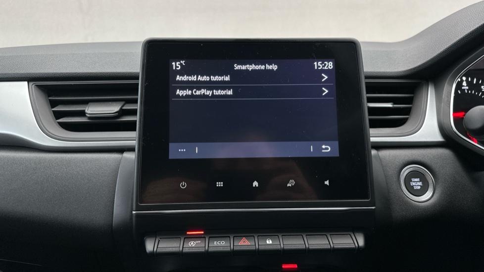 Apple Car Play & Android Auto