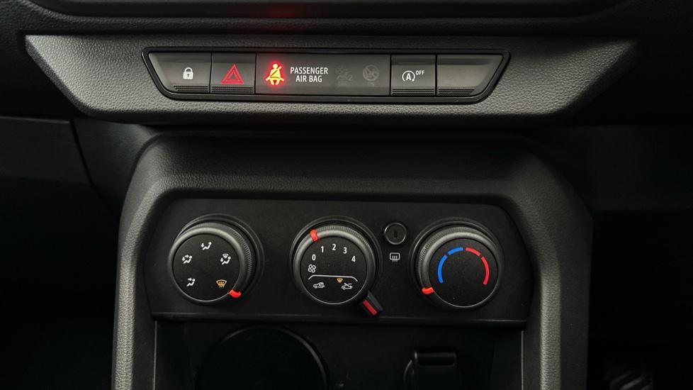 Air Conditioning / Auto Stop/Start 