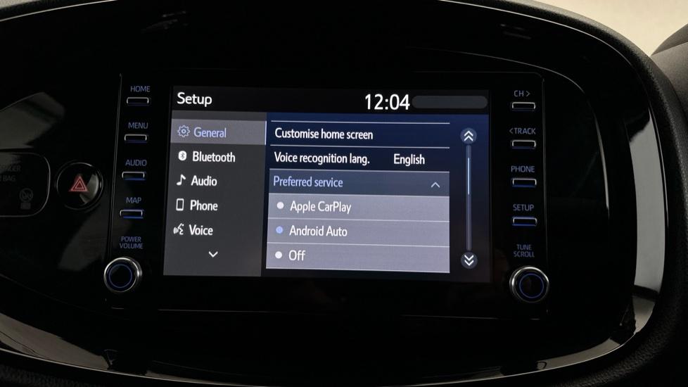 Apple Car Play & Android Auto