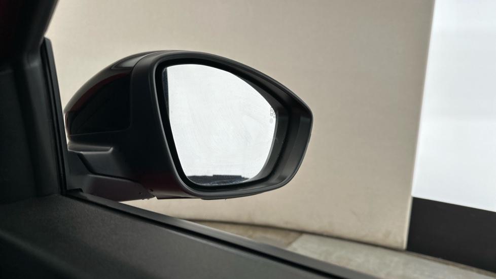 Blind Spot Monitoring System 