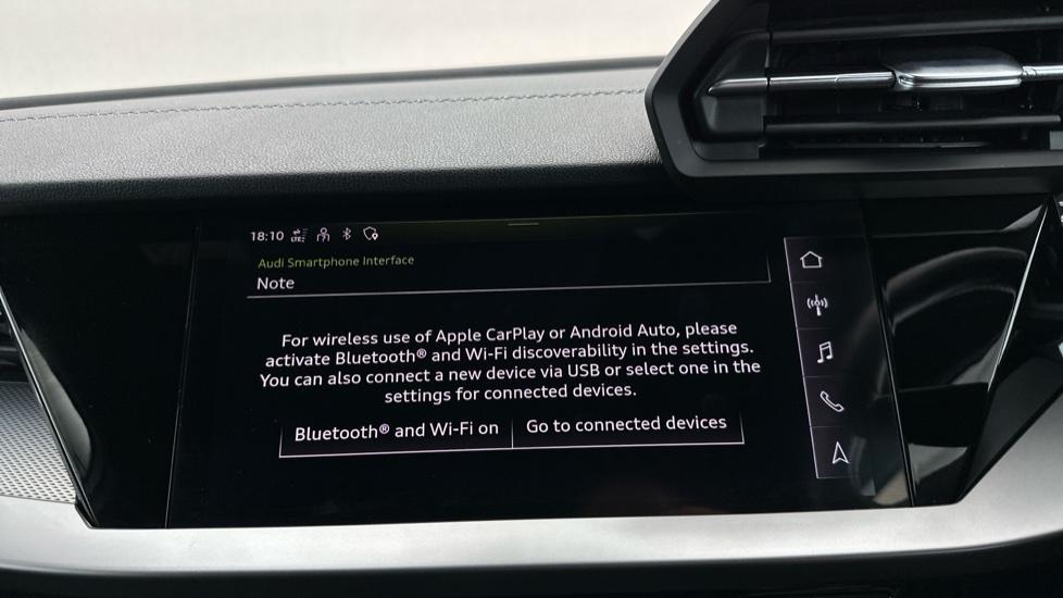 Apple Car Play & Android Auto