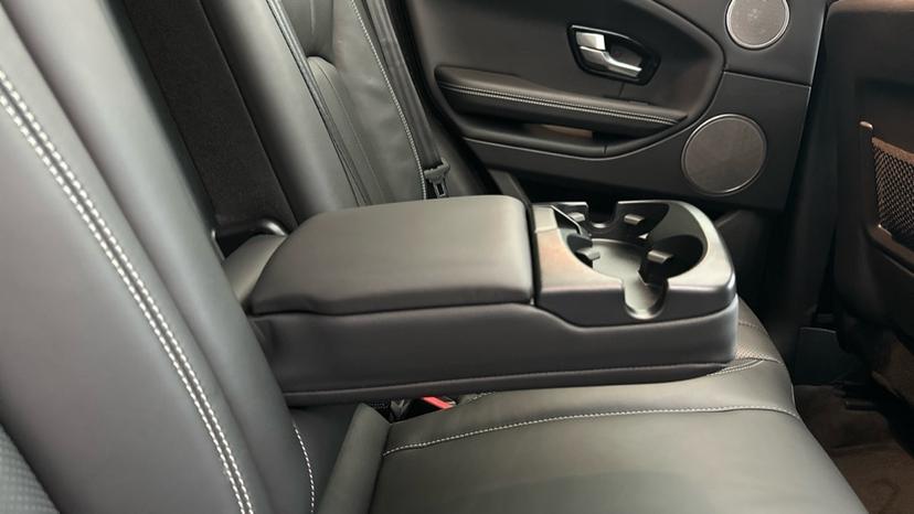 Rear Armrest/ Cup Holder