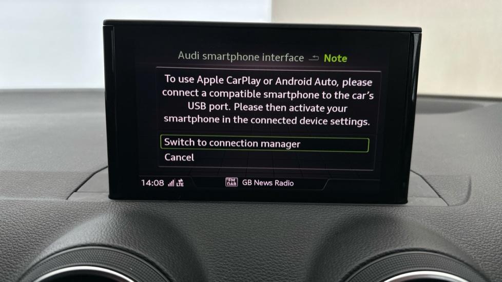 Apple Car Play & Android Auto