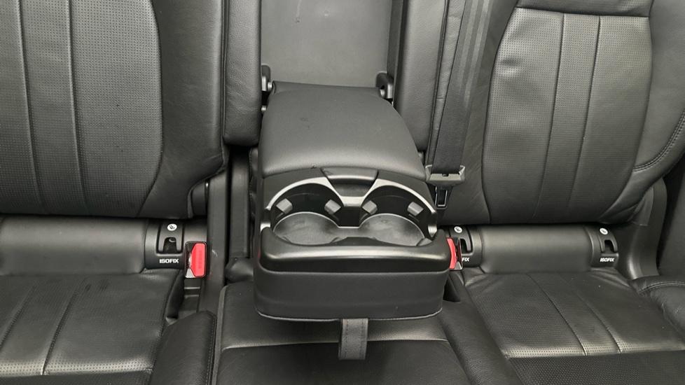 Rear Armrest/ Cup Holder