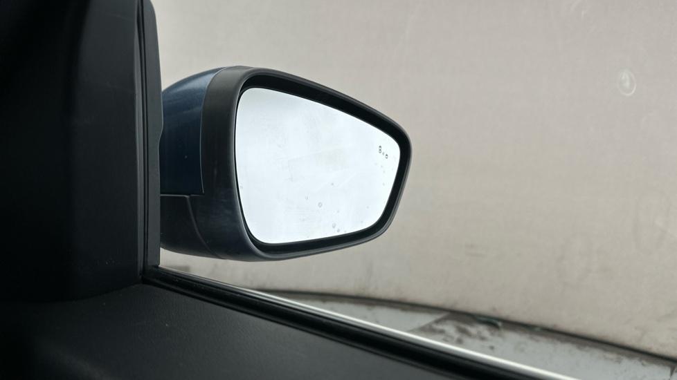 Blind Spot Monitoring System 