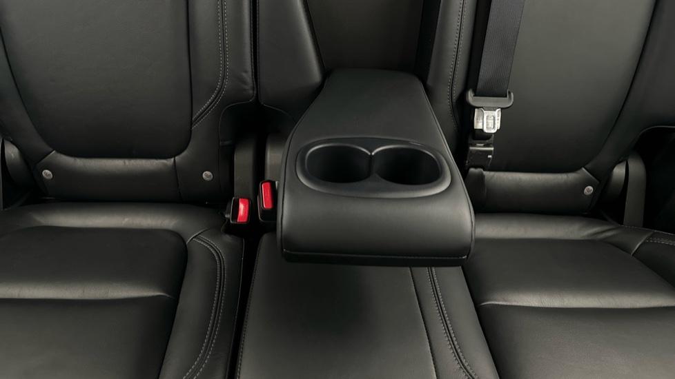 Rear Armrest/ Cup Holder