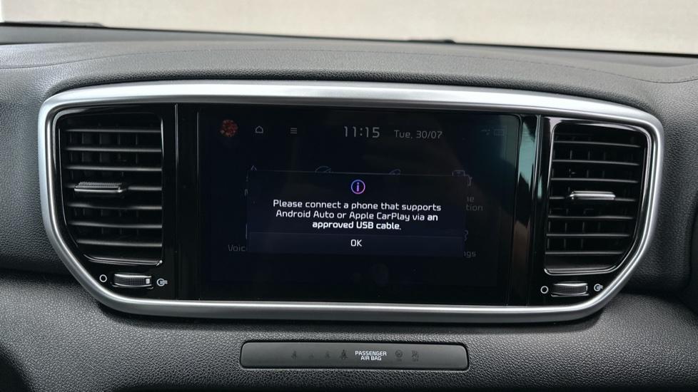 Apple Car Play & Android Auto