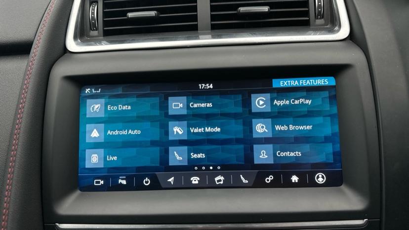 Apple CarPlay/Android Auto 