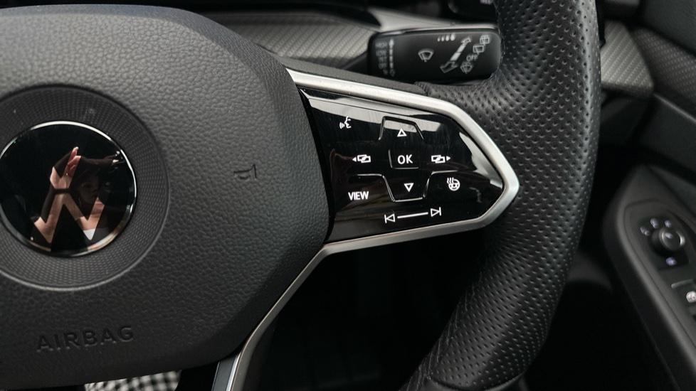 Heated steering wheel 