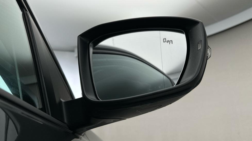 Blind Spot Monitoring System 