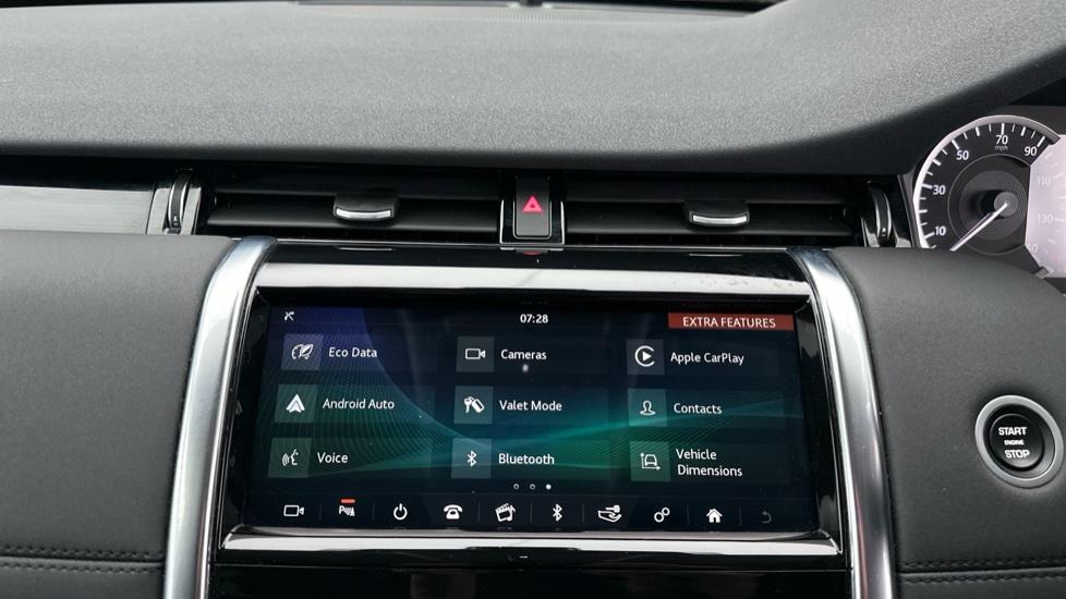 Apple CarPlay / Android Auto 