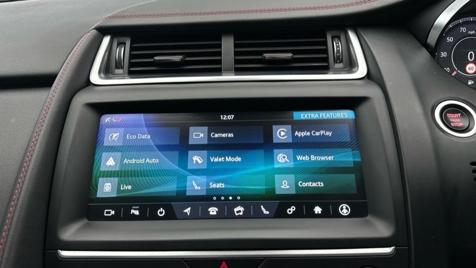 Apple Car Play & Android Auto