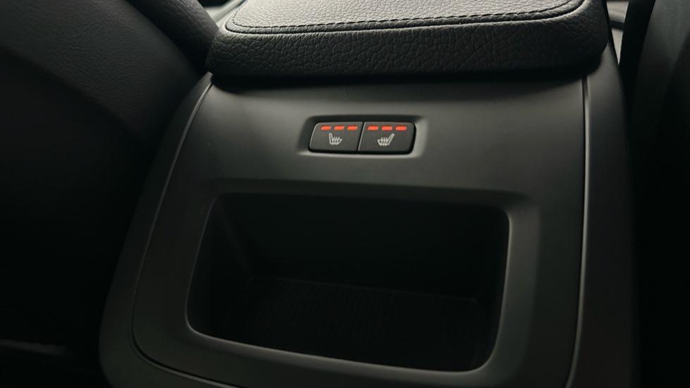 Rear Heated Seats 