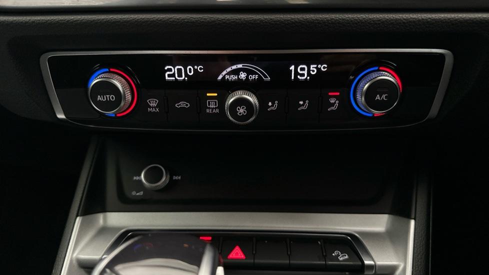 Air Conditioning /Dual Climate Control 