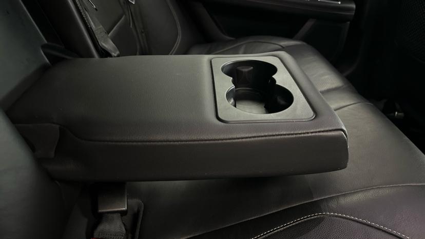 Rear Armrest/ Cup Holder