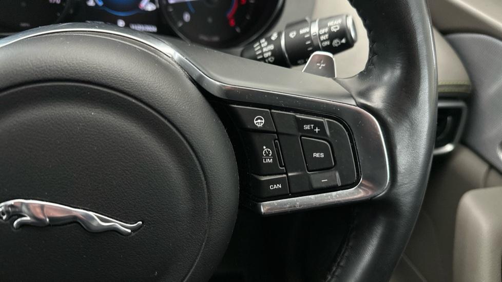 Cruise Control / Speed Limiter /Paddle Shift /Heated Steering Wheel 