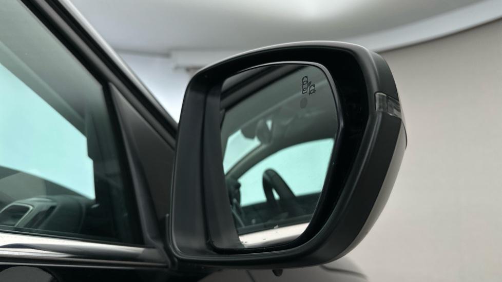 Blind Spot Monitoring System 