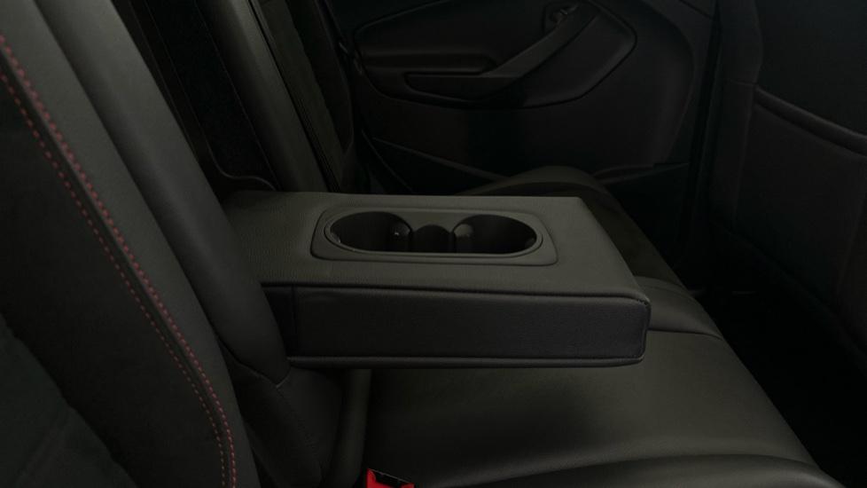 Rear Armrest/ Cup Holder