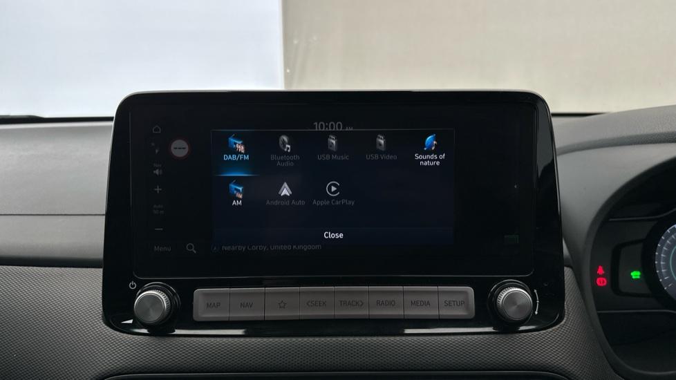 Apple Car Play & Android Auto