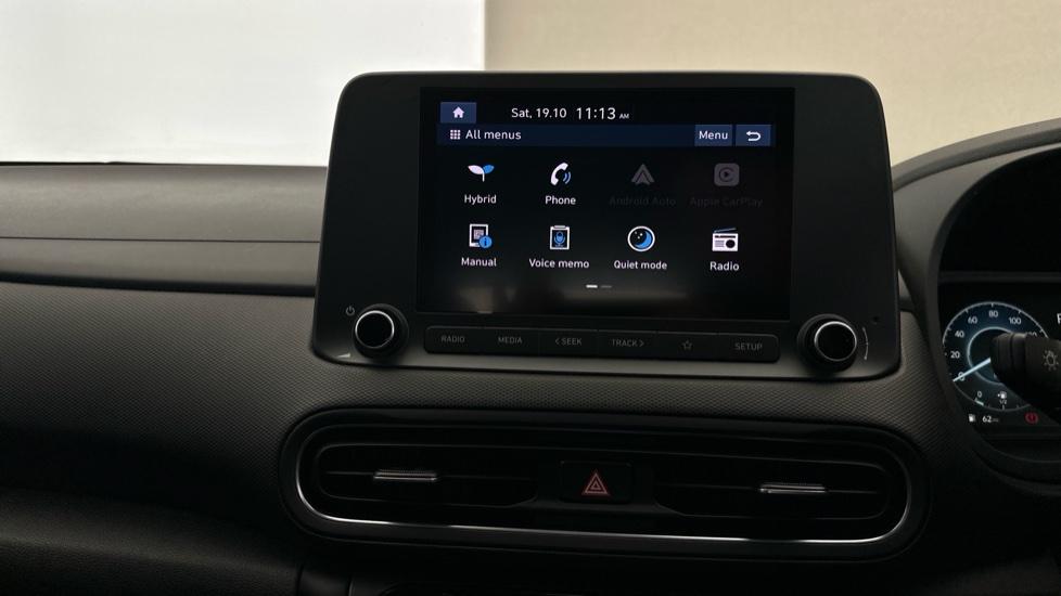 Apple Car Play & Android Auto