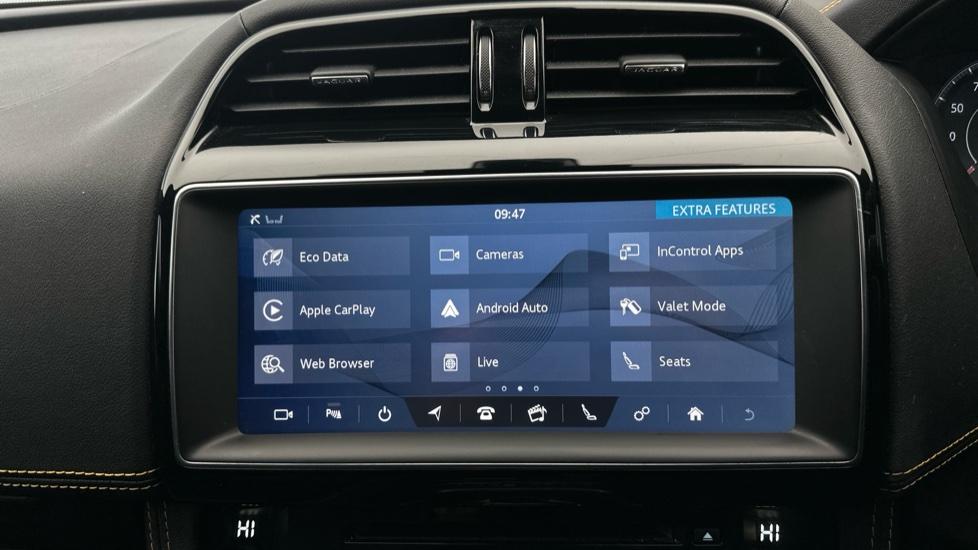 Apple Car Play & Android Auto