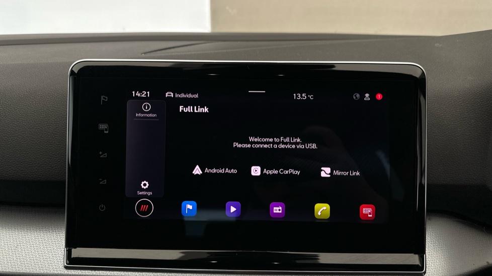 Apple Car Play & Android Auto