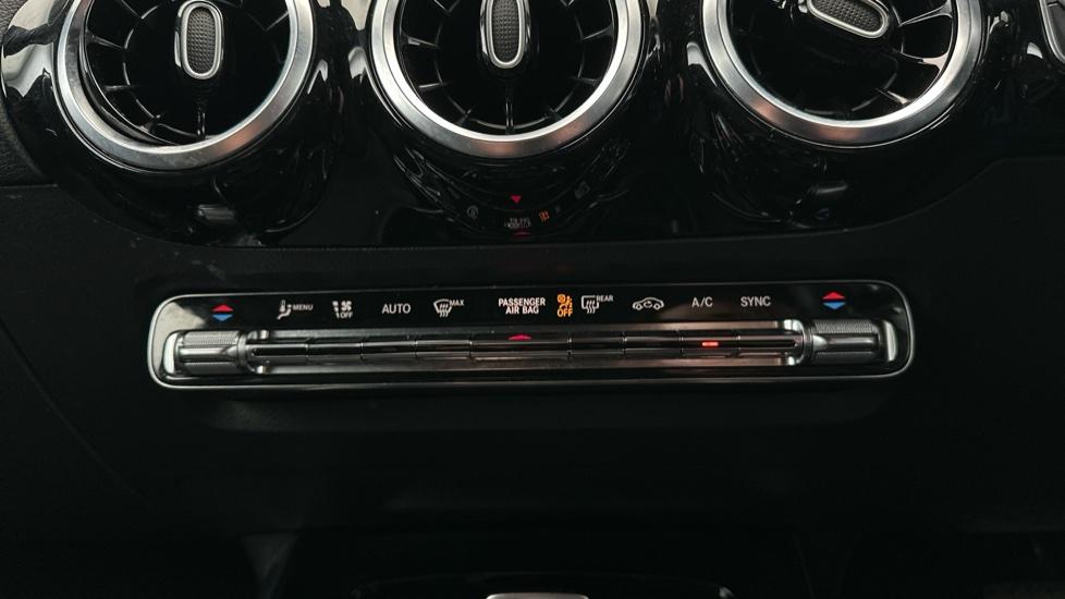 Air Conditioning / Dual Climate Control 