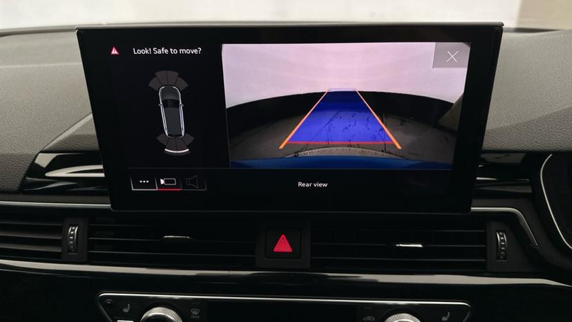 Rear view camera/Park Pilot 