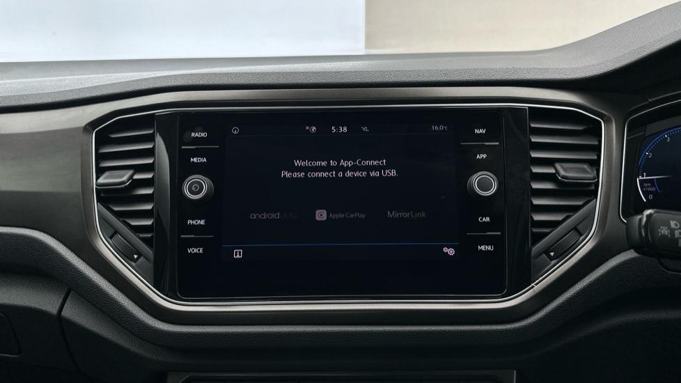 Apple Car Play & Android Auto